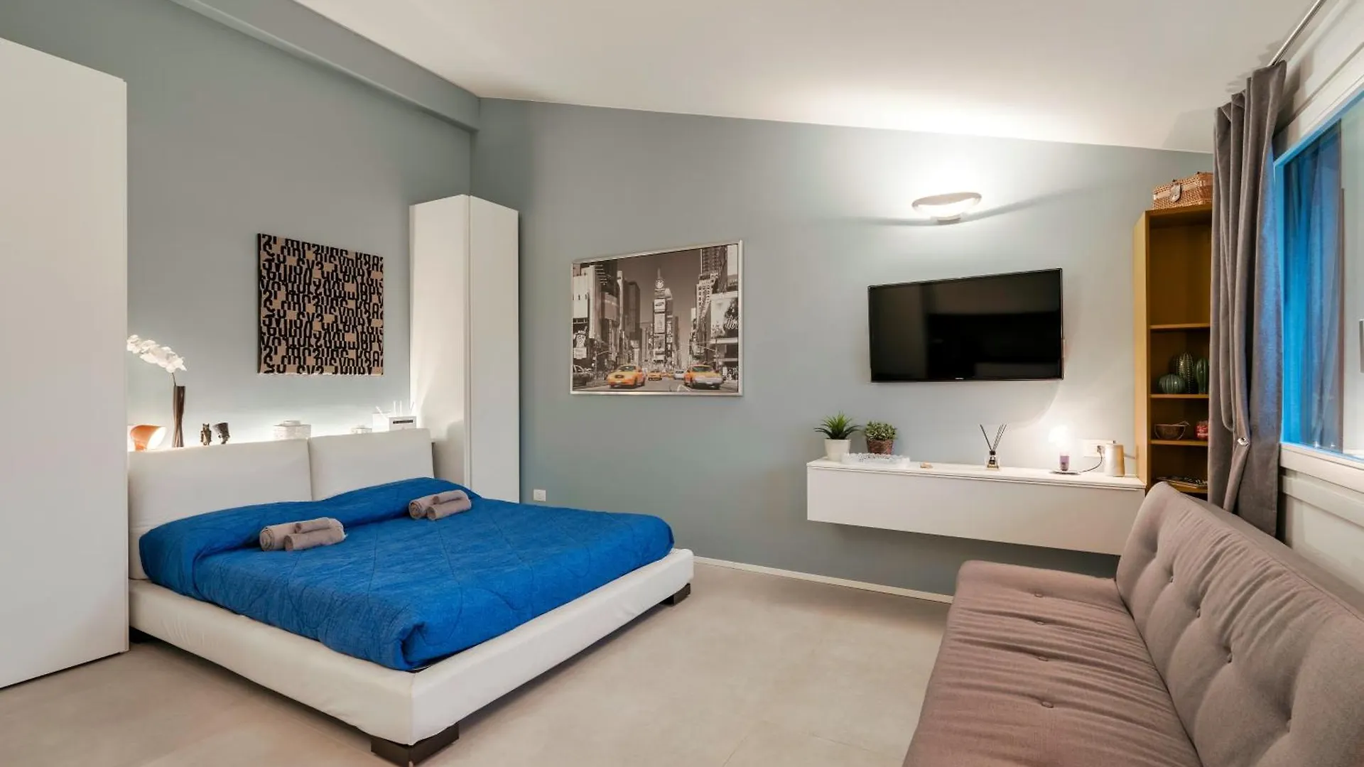 Apartment Casa Lugana 20 - Monolocale Con Piscina Fronte Lago Sirmione Italy